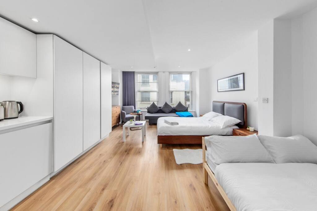 شقة لندن  في Stylish Sleep6 Flat At Iconic Piccadilly Circusvr6 المظهر الخارجي الصورة
