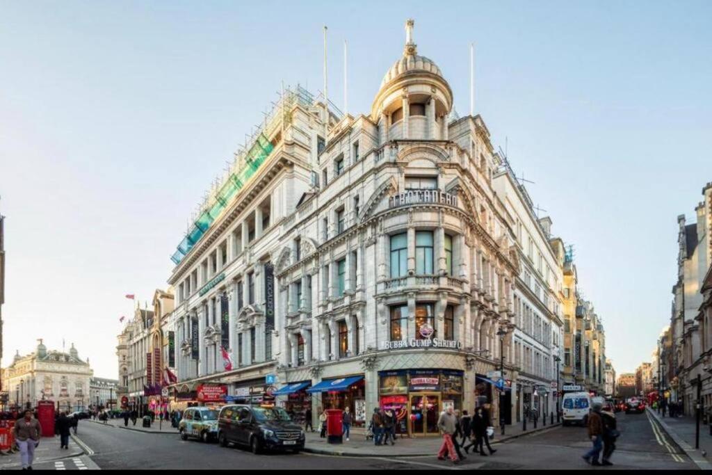 شقة لندن  في Stylish Sleep6 Flat At Iconic Piccadilly Circusvr6 المظهر الخارجي الصورة